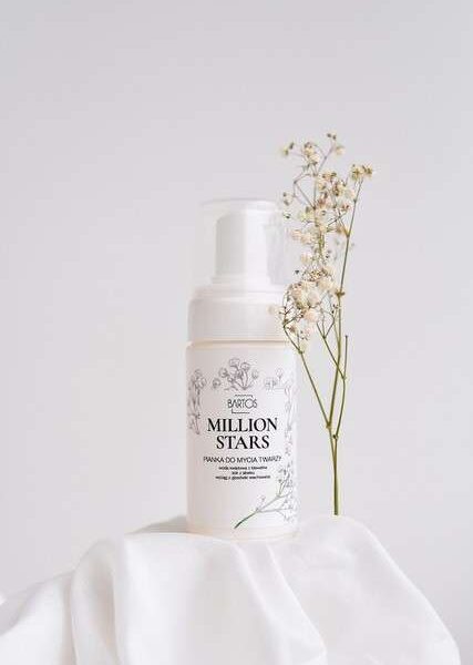 Amillion Stars - Organic- Antibacterial Foam For Face Wash - 100ml